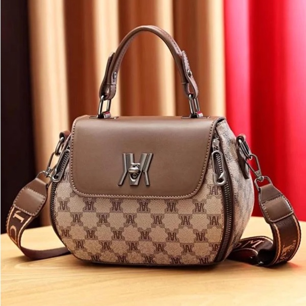 Elegant Brown Handbag for women